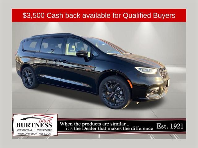 2026 Chrysler Pacifica PACIFICA LIMITED AWD