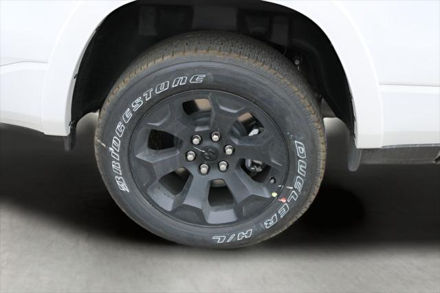 2026 Ram 1500 Lone Star Crew Cab 4x4 5'7" Box