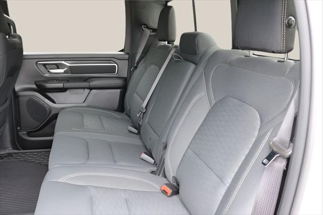 2026 Ram 1500 Lone Star Crew Cab 4x4 5'7" Box