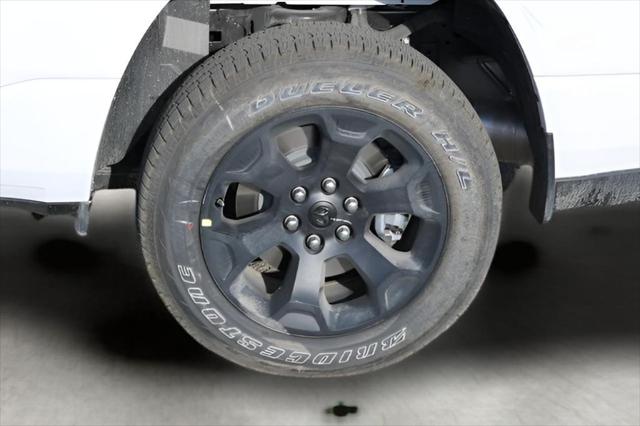2026 Ram 1500 Express Crew Cab 4x4 5'7" Box