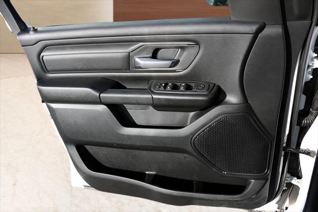 2026 Ram 1500 Express Crew Cab 4x4 5'7" Box