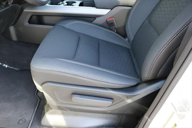 2026 Ram 1500 Express Crew Cab 4x4 5'7" Box