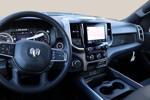 2026 Ram 1500 Express Crew Cab 4x4 5'7" Box