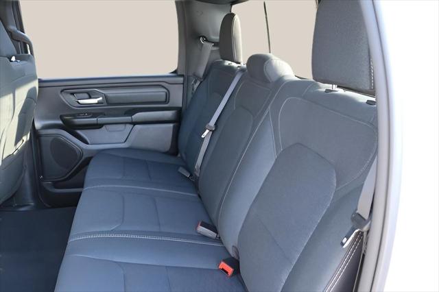 2026 Ram 1500 Express Crew Cab 4x4 5'7" Box