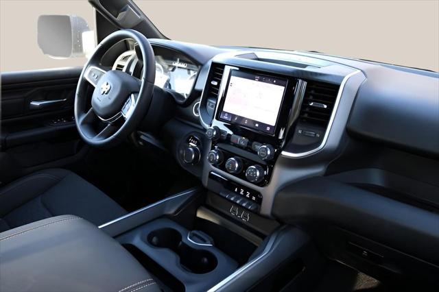 2026 Ram 1500 Express Crew Cab 4x4 5'7" Box