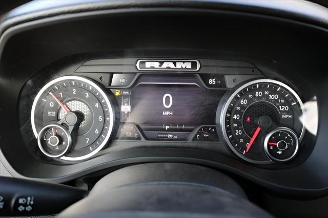 2026 Ram 1500 Express Crew Cab 4x4 5'7" Box