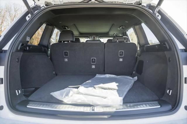 2025 Jeep Grand Cherokee Overland 4x4