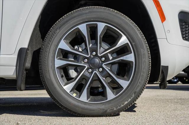 2025 Jeep Grand Cherokee Overland 4x4