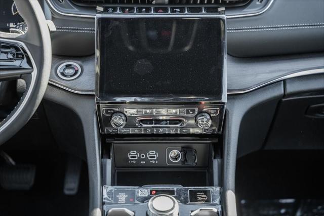 2025 Jeep Grand Cherokee Overland 4x4