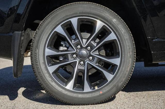 2025 Jeep Grand Cherokee Overland 4x4