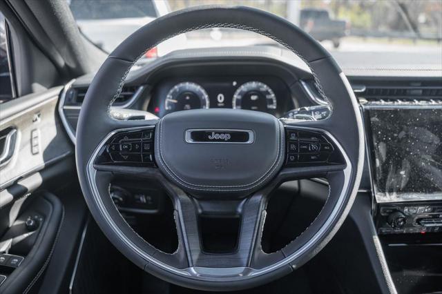 2025 Jeep Grand Cherokee Overland 4x4