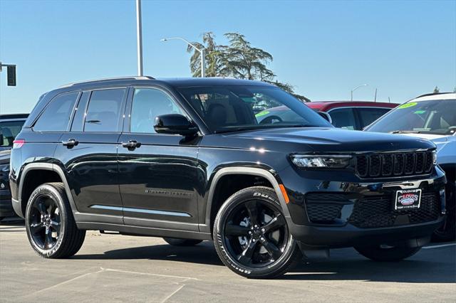 2025 Jeep Grand Cherokee GRAND CHEROKEE ALTITUDE X 4X4