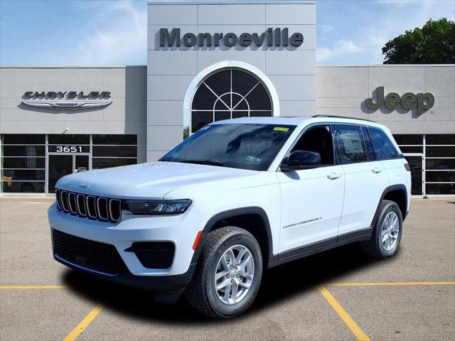 2025 Jeep Grand Cherokee GRAND CHEROKEE LAREDO X 4X4