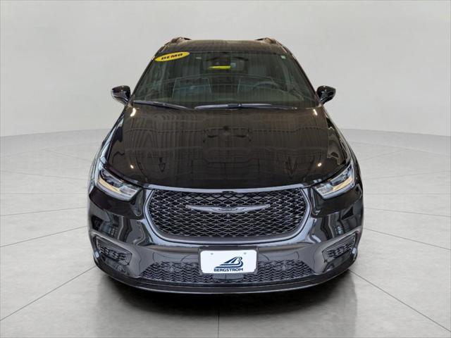 2026 Chrysler Pacifica PACIFICA LIMITED AWD