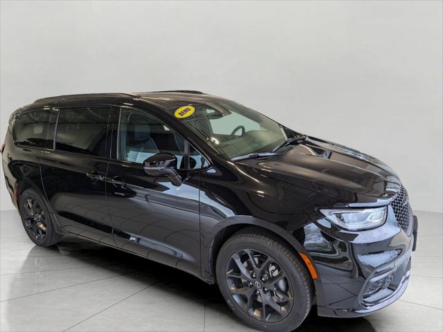 2026 Chrysler Pacifica PACIFICA LIMITED AWD