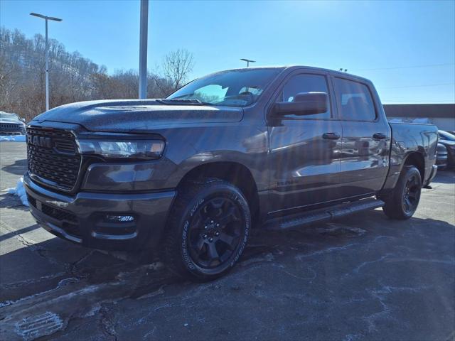 2026 RAM Ram 1500 RAM 1500 EXPRESS CREW CAB 4X4 57 BOX