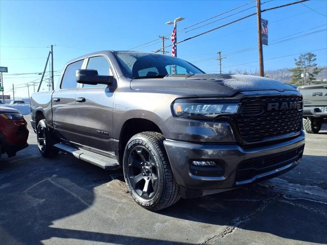 2026 RAM Ram 1500 RAM 1500 EXPRESS CREW CAB 4X4 57 BOX 2026 RAM Ram 1500 RAM 1500 EXPRESS CREW CAB 4X4 57 BOX