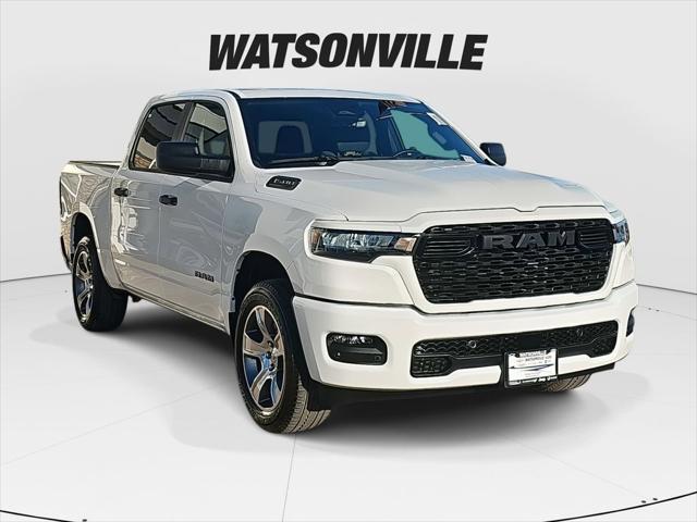 2026 RAM Ram 1500 RAM 1500 EXPRESS CREW CAB 4X2 57 BOX