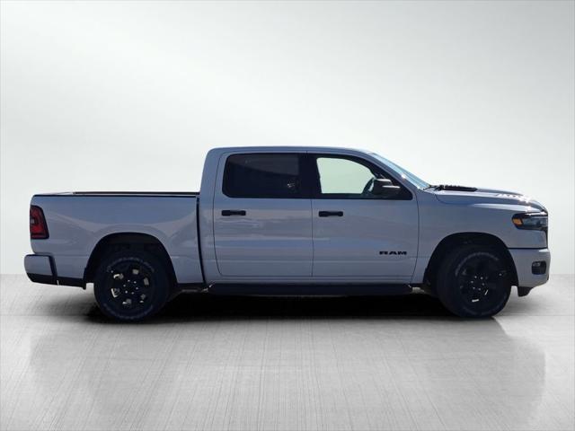 2026 RAM 1500 RAM 1500 EXPRESS CREW CAB 4X4 57 BOX