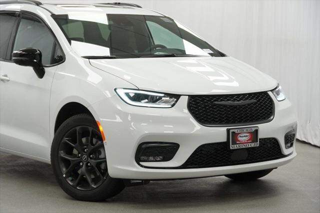 2026 Chrysler Pacifica PACIFICA LIMITED AWD