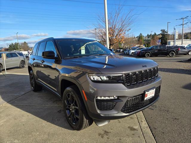 2025 Jeep Grand Cherokee GRAND CHEROKEE LIMITED 4X4 2025 Jeep Grand Cherokee GRAND CHEROKEE LIMITED 4X4