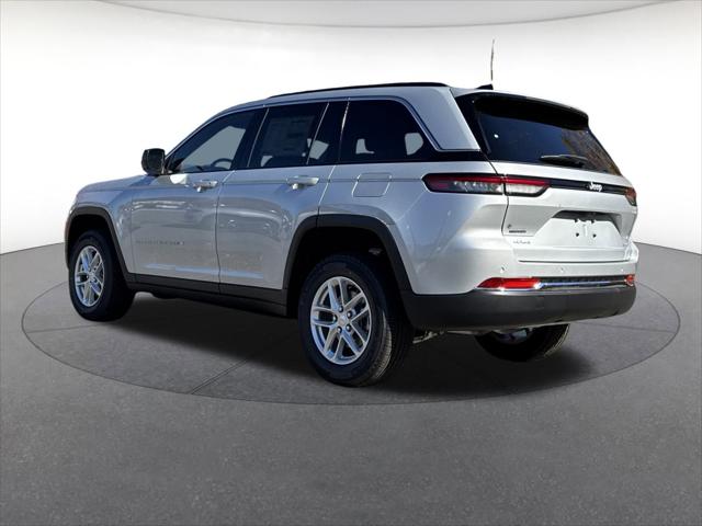 2025 Jeep Grand Cherokee GRAND CHEROKEE LAREDO X 4X4 2025 Jeep Grand Cherokee GRAND CHEROKEE LAREDO X 4X4