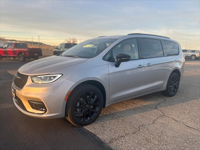 2026 Chrysler Pacifica PACIFICA LIMITED AWD