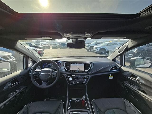 2026 Chrysler Pacifica PACIFICA LIMITED