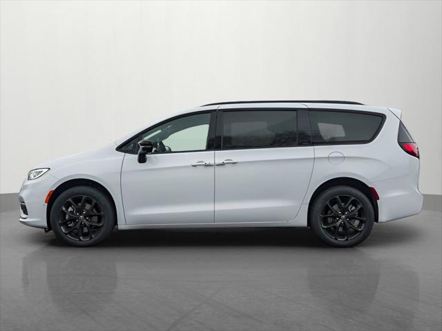2026 Chrysler Pacifica PACIFICA LIMITED AWD
