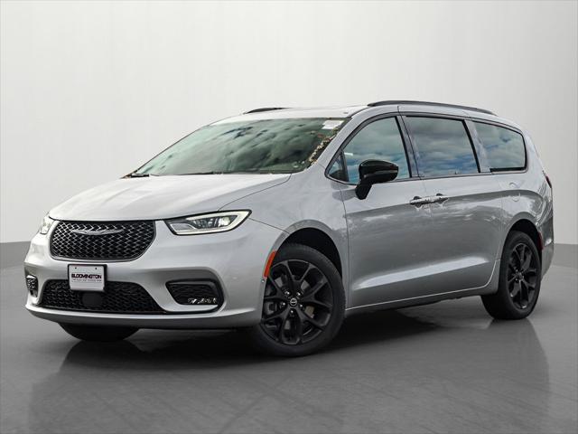 2026 Chrysler Pacifica PACIFICA LIMITED AWD