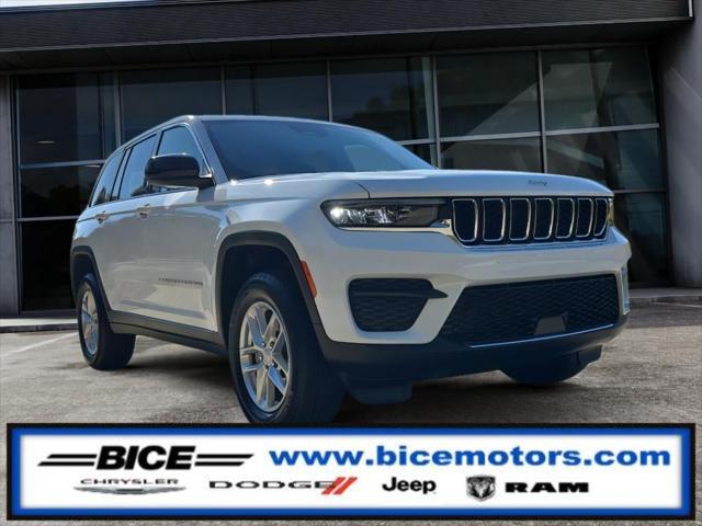 2025 Jeep Grand Cherokee GRAND CHEROKEE LAREDO X 4X2