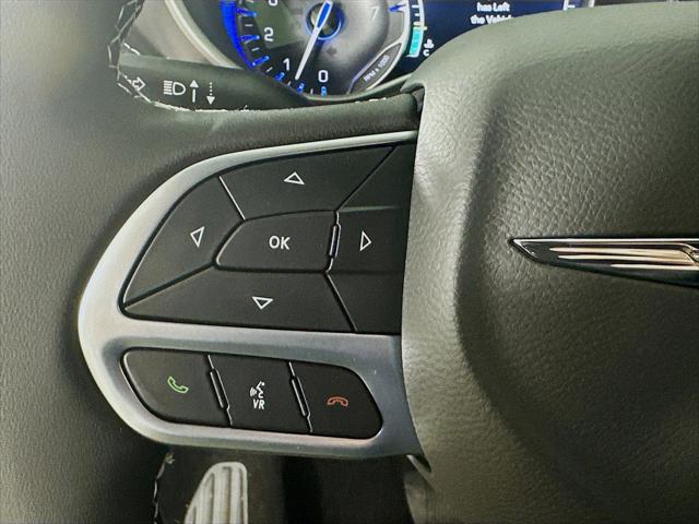2026 Chrysler Pacifica Select AWD