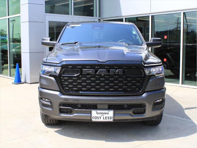 2026 RAM 1500 RAM 1500 EXPRESS CREW CAB 4X4 57 BOX