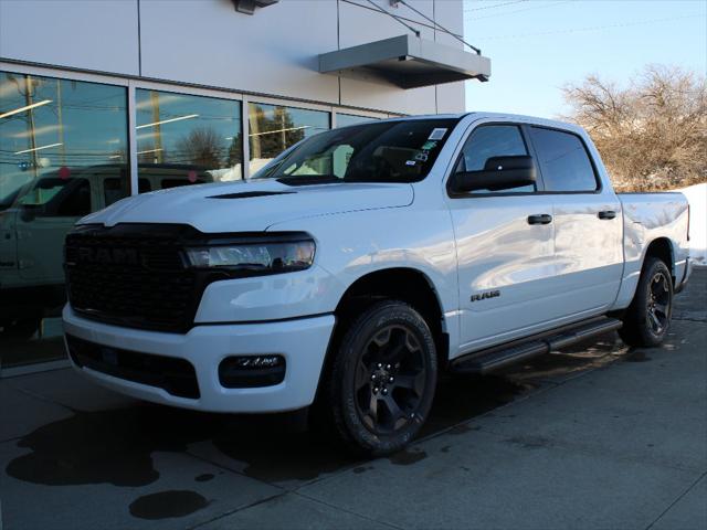 2026 RAM Ram 1500 RAM 1500 EXPRESS CREW CAB 4X4 57 BOX