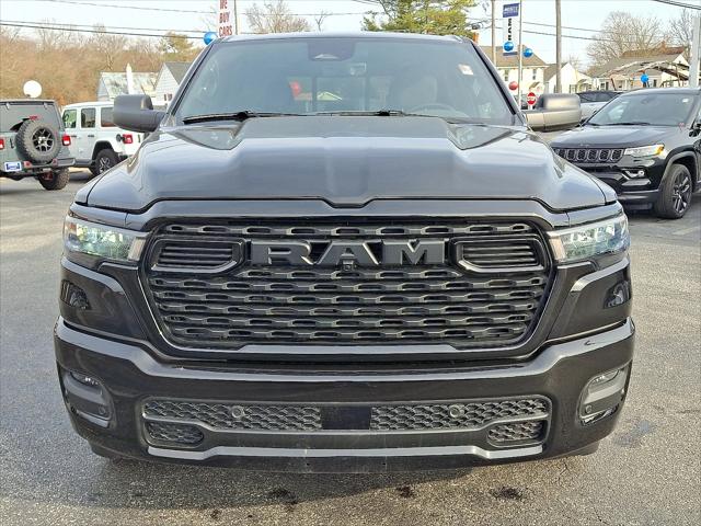 2025 RAM 1500 Tradesman Crew Cab 4x4 57 Box