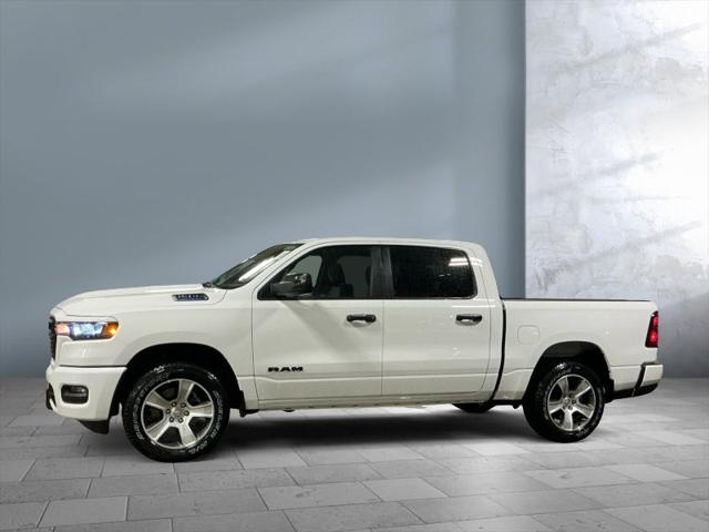 2025 RAM 1500 Tradesman Crew Cab 4x4 57 Box 2025 RAM 1500 Tradesman Crew Cab 4x4 57 Box