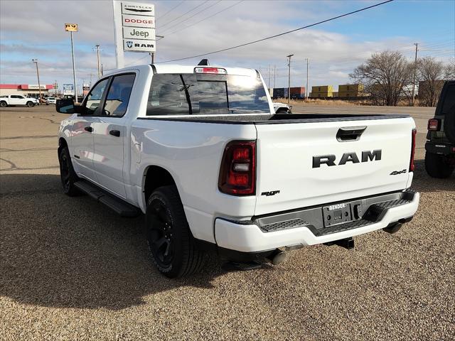 2026 RAM Ram 1500 RAM 1500 EXPRESS CREW CAB 4X4 57 BOX