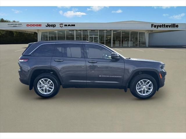 2025 Jeep Grand Cherokee GRAND CHEROKEE LAREDO X 4X4 2025 Jeep Grand Cherokee GRAND CHEROKEE LAREDO X 4X4