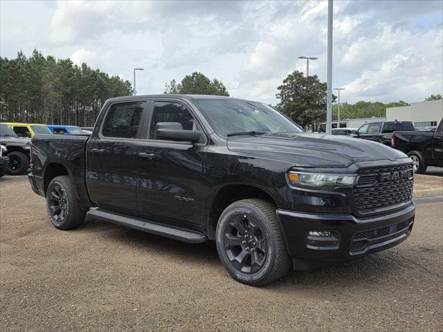 2026 RAM Ram 1500 RAM 1500 EXPRESS CREW CAB 4X4 57 BOX