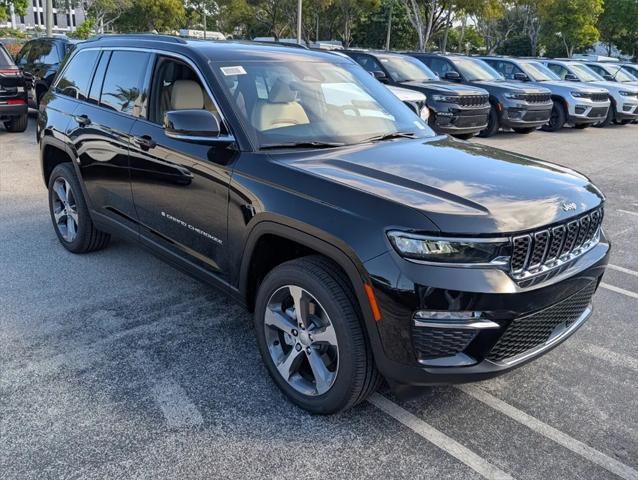 2025 Jeep Grand Cherokee GRAND CHEROKEE LIMITED 4X4