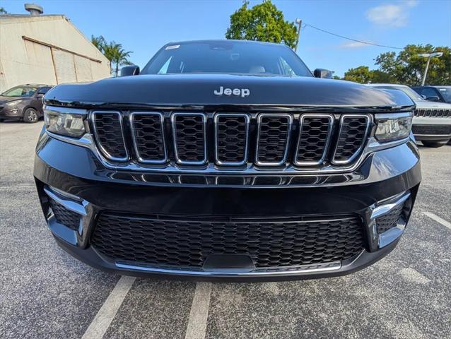 2025 Jeep Grand Cherokee GRAND CHEROKEE LIMITED 4X4
