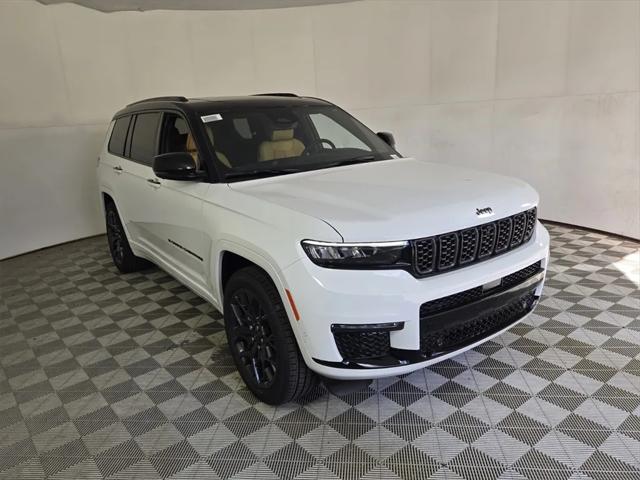 2025 Jeep Grand Cherokee GRAND CHEROKEE L SUMMIT 4X4