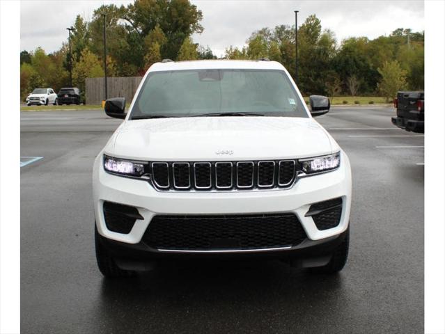 2025 Jeep Grand Cherokee GRAND CHEROKEE LAREDO X 4X2