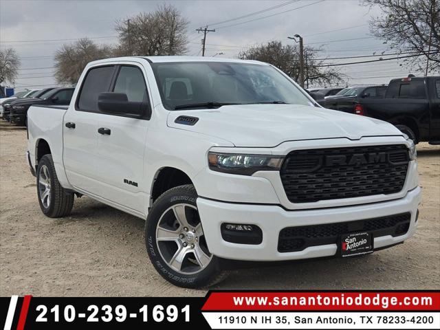 2025 RAM Ram 1500 RAM 1500 TRADESMAN CREW CAB 4X2 57 BOX