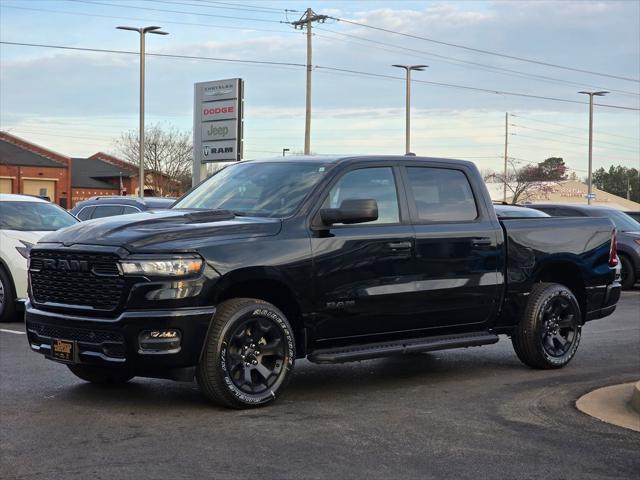 2026 RAM Ram 1500 RAM 1500 EXPRESS CREW CAB 4X4 57 BOX