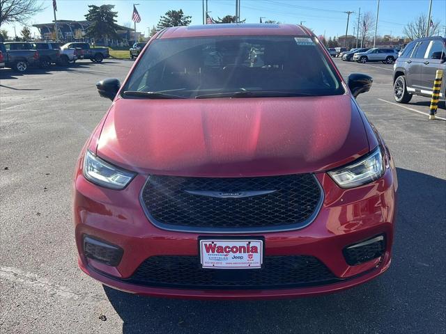 2026 Chrysler Pacifica PACIFICA SELECT AWD