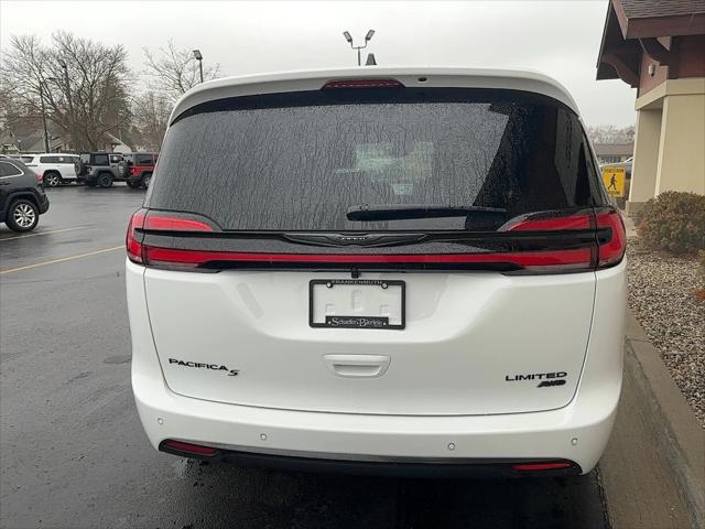 2026 Chrysler Pacifica Limited AWD