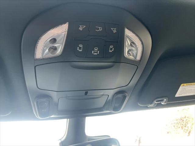 2026 Chrysler Pacifica Limited AWD