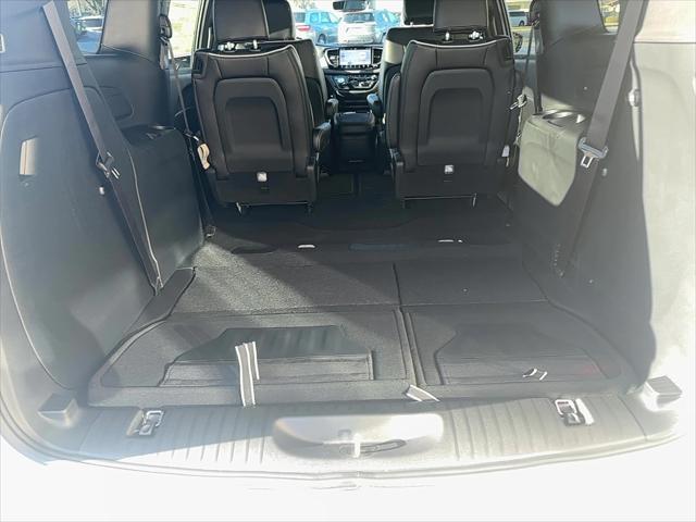 2026 Chrysler Pacifica Limited AWD