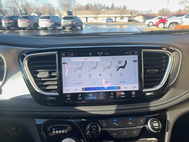2026 Chrysler Pacifica Limited AWD